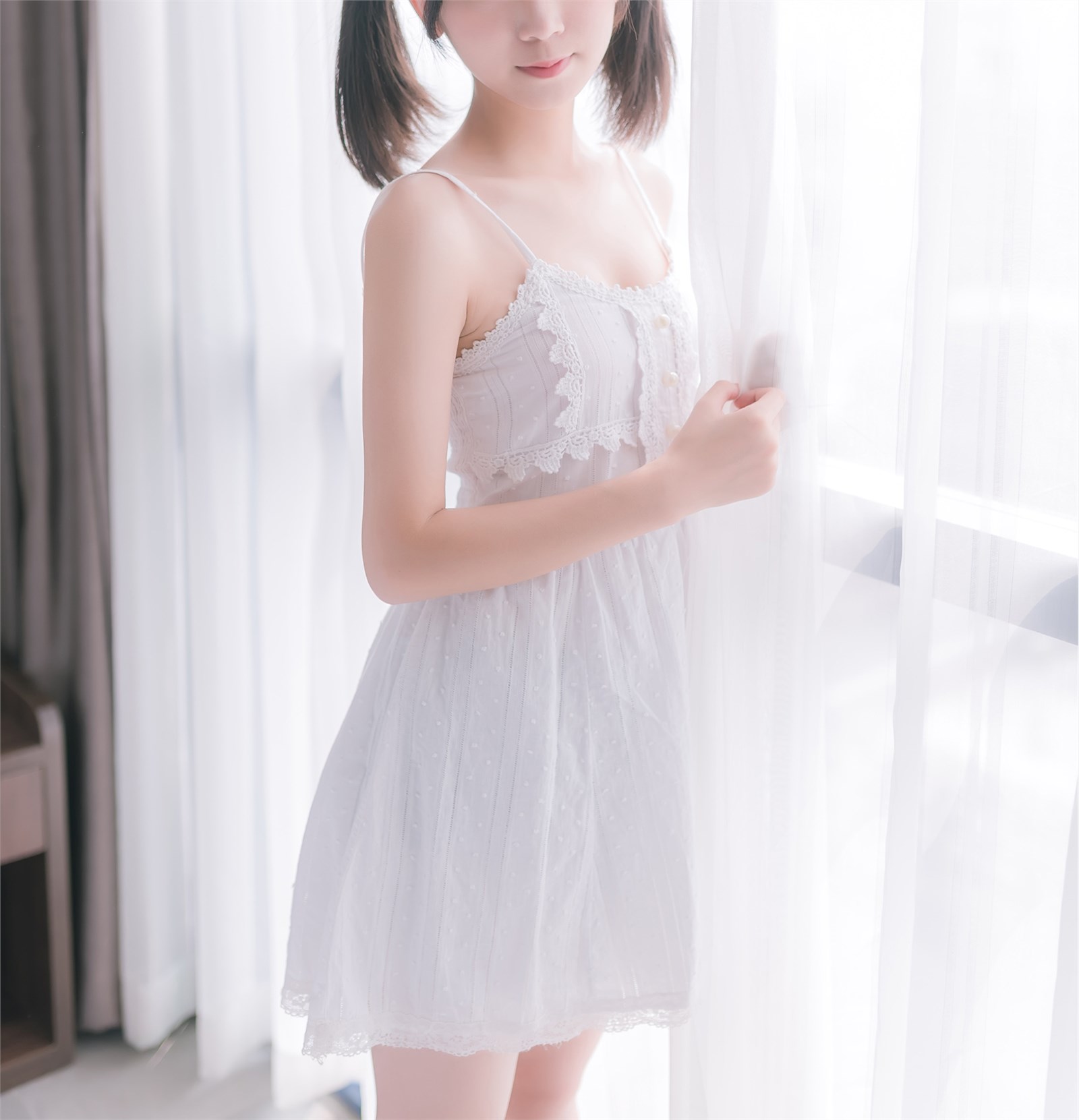 Rabbit play picture white dress double ponytail(11)